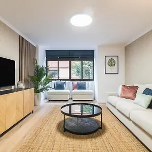  Apartamento Lyc 149 Homes